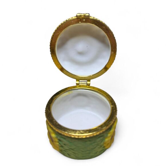 VTG Ladybug Sunflower Trinket Box Small Whimsical Cottagecore - Picture 6 of 8